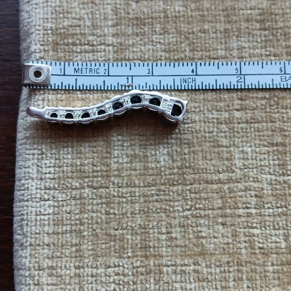 925 Silver S Shape Black Stone Pendant - Picture 3 of 6